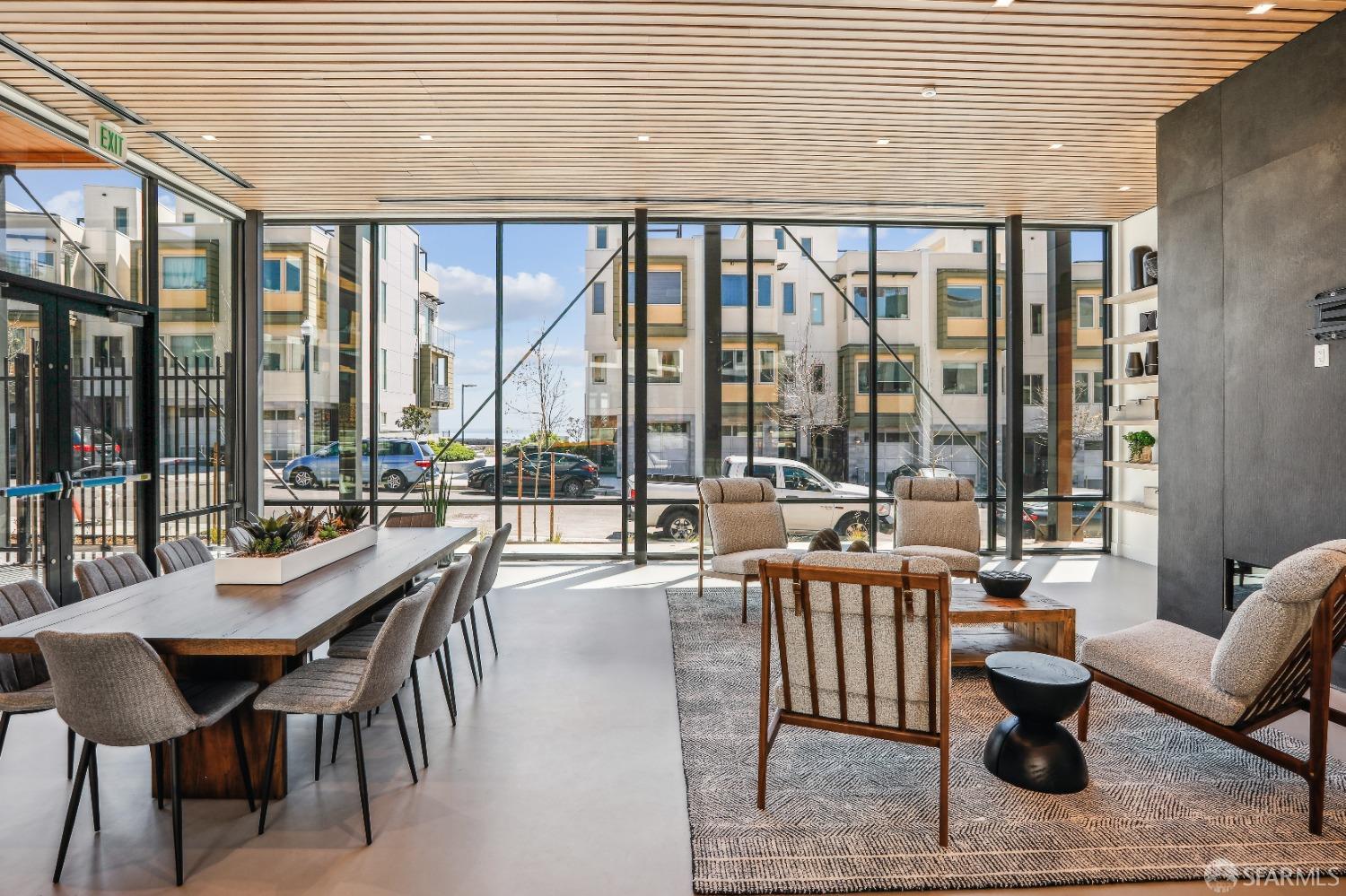 Detail Gallery Image 13 of 25 For 52 Kirkwood Ave #322,  San Francisco,  CA 94124 - 1 Beds | 1 Baths