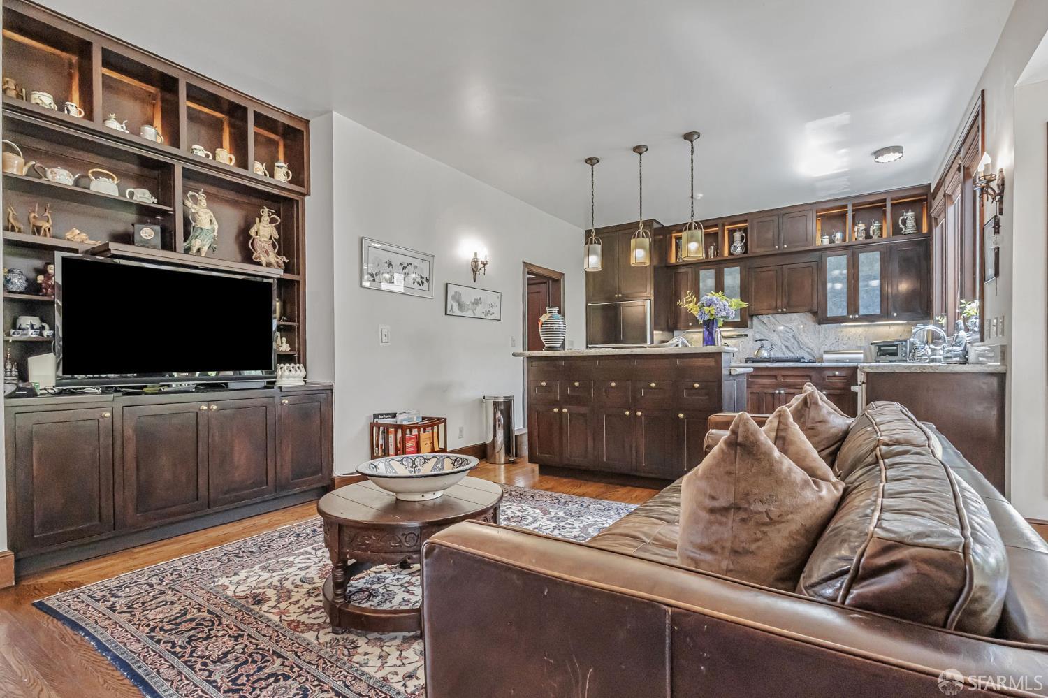 Detail Gallery Image 15 of 64 For 181 Marina Blvd, San Francisco,  CA 94123 - 3 Beds | 3/1 Baths