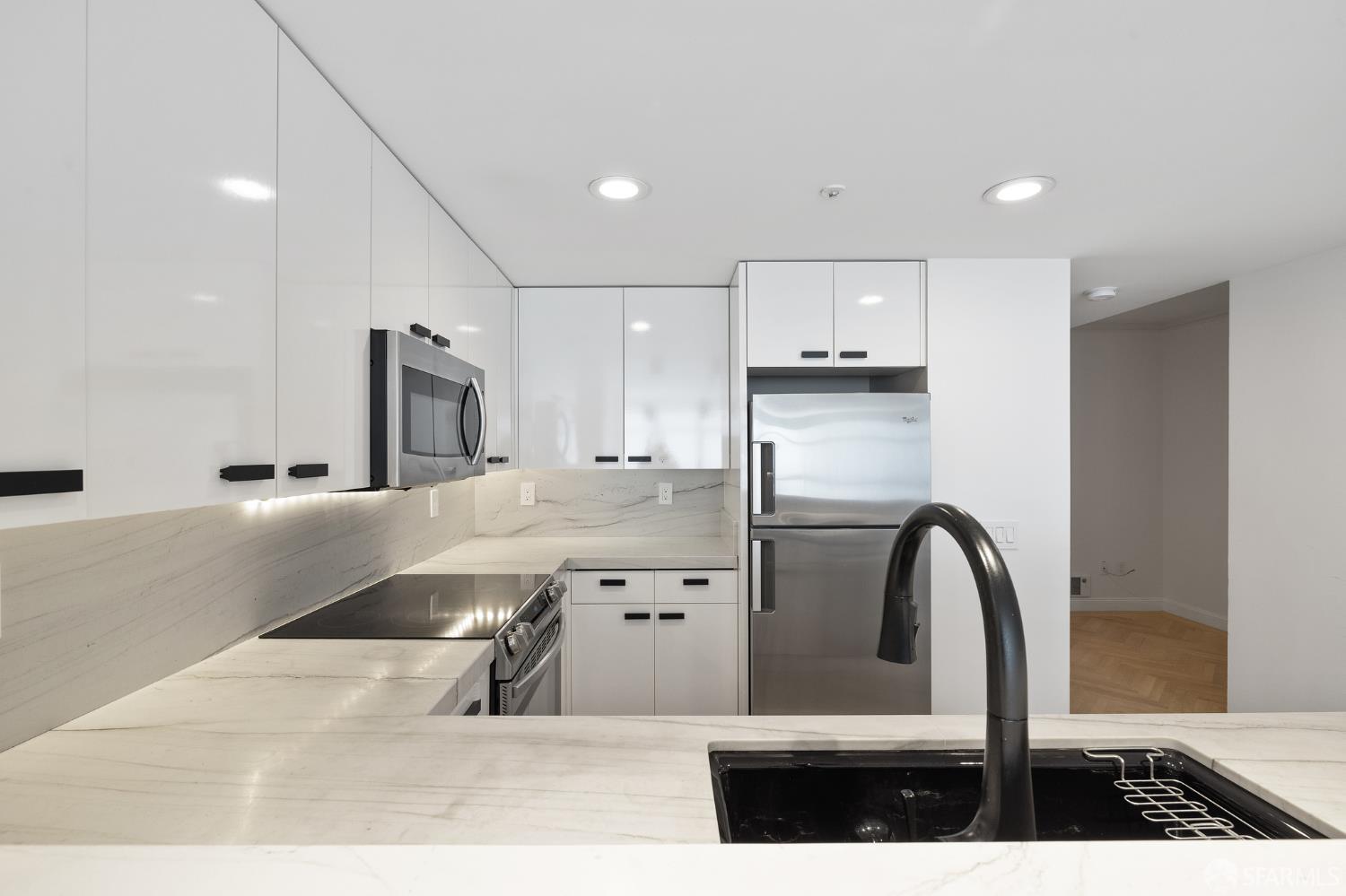 Detail Gallery Image 9 of 51 For 403 Main St #717,  San Francisco,  CA 94105 - 1 Beds | 1 Baths
