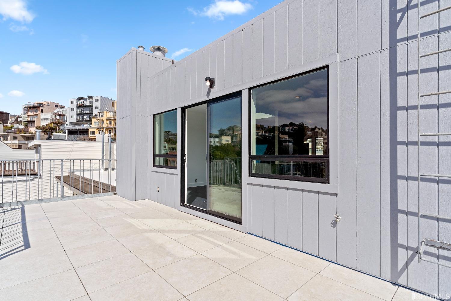 Detail Gallery Image 23 of 60 For 4 Museum Way, San Francisco,  CA 94114 - 2 Beds | 2 Baths