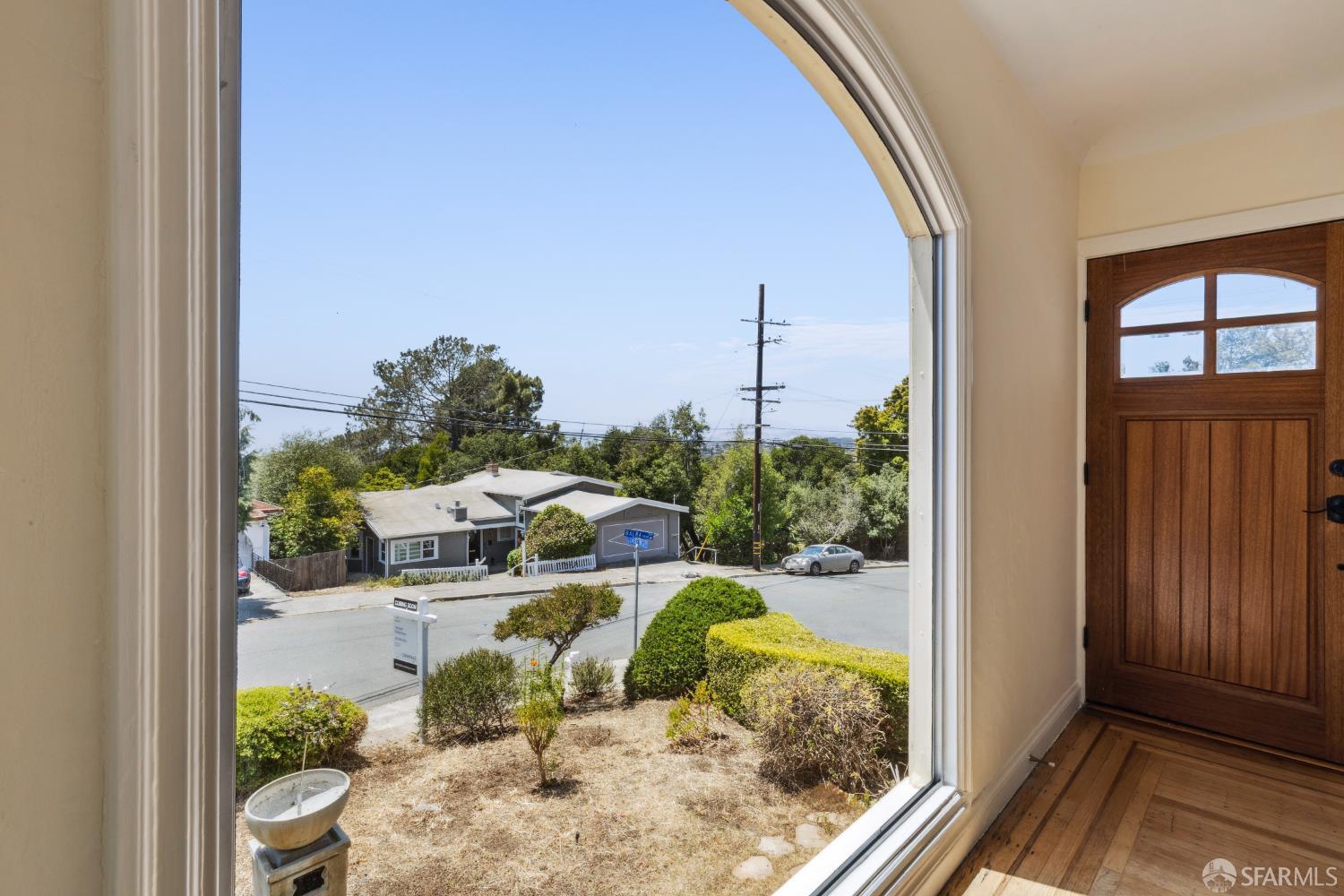 Detail Gallery Image 17 of 67 For 756 Balra Dr, El Cerrito,  CA 94530 - 2 Beds | 2 Baths