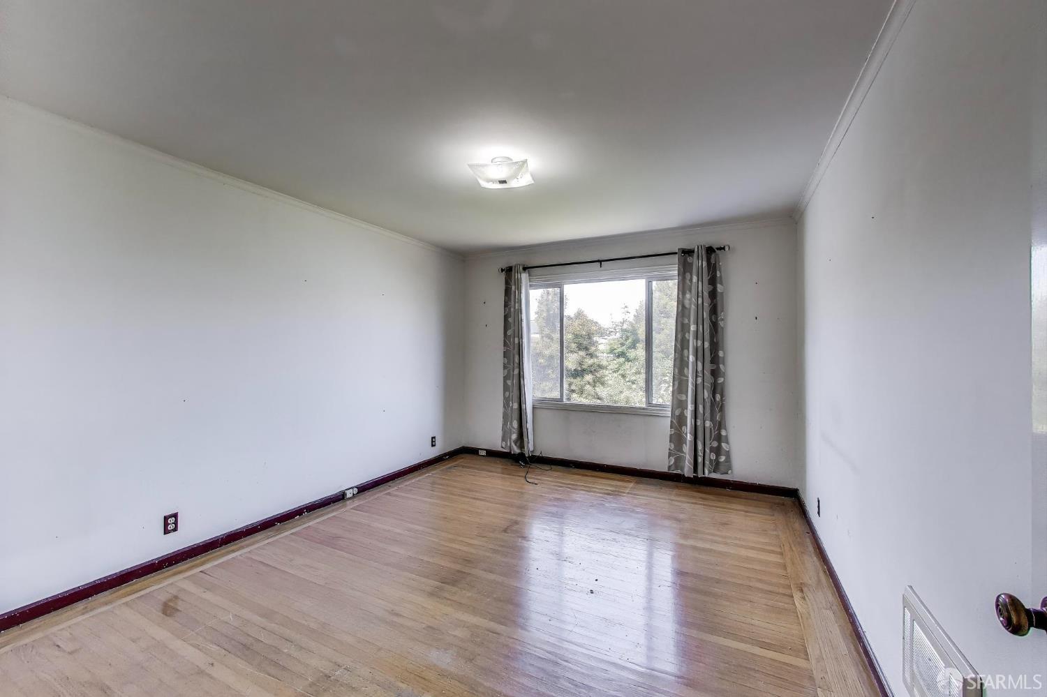 Photo #12: 425050504 Listing: Photo #12