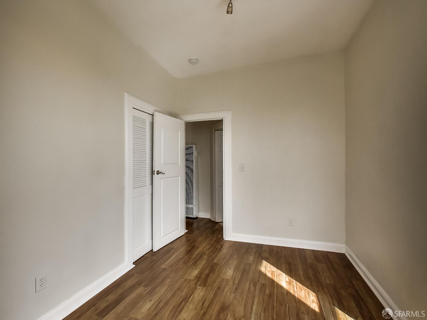 Detail Gallery Image 13 of 16 For 135 8th St, San Francisco,  CA 94130 - – Beds | – Baths