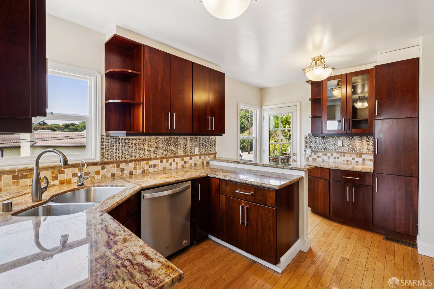 Detail Gallery Image 28 of 67 For 756 Balra Dr, El Cerrito,  CA 94530 - 2 Beds | 2 Baths