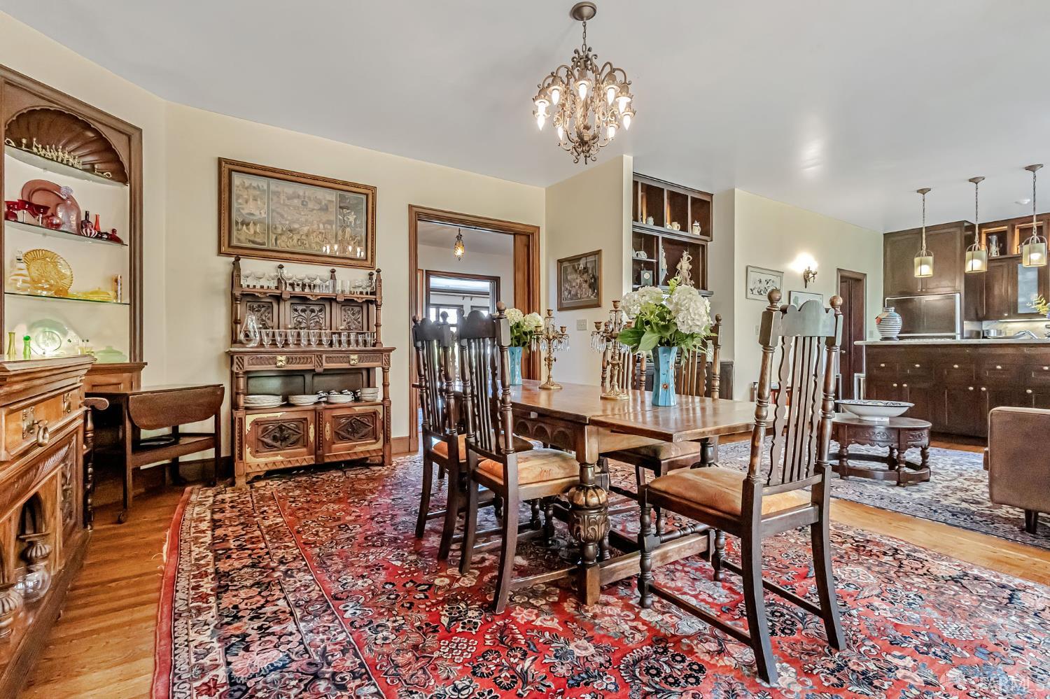 Detail Gallery Image 24 of 64 For 181 Marina Blvd, San Francisco,  CA 94123 - 3 Beds | 3/1 Baths