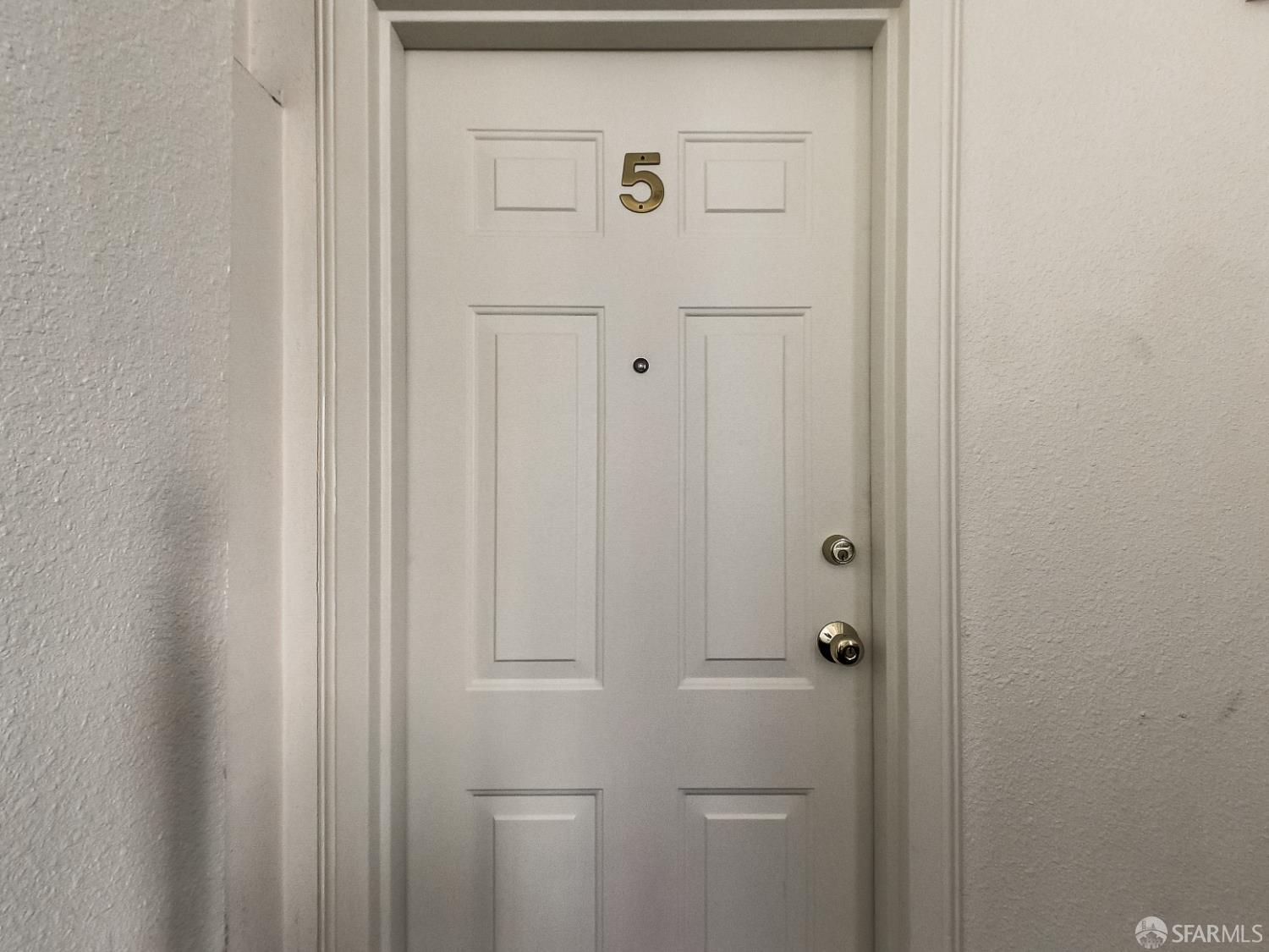 Detail Gallery Image 3 of 16 For 135 8th St, San Francisco,  CA 94130 - – Beds | – Baths