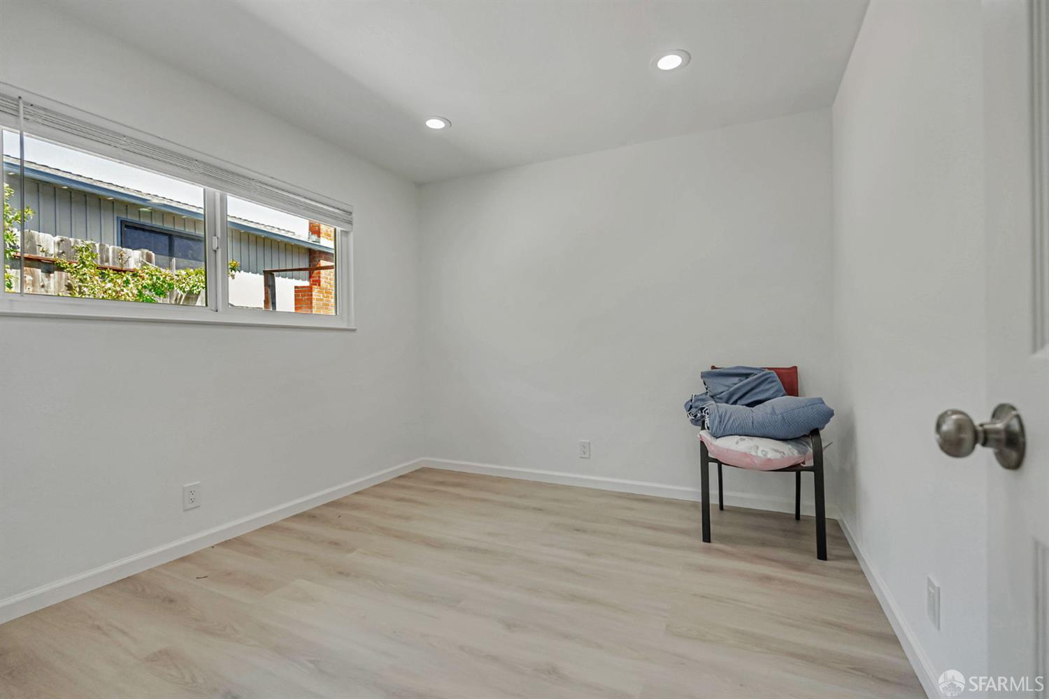 Detail Gallery Image 19 of 36 For 2675 Simas Ave, Pinole,  CA 94564 - 3 Beds | 2 Baths