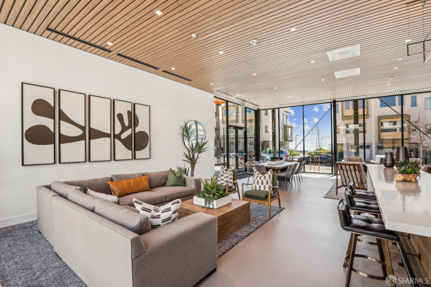 Detail Gallery Image 14 of 25 For 52 Kirkwood Ave #322,  San Francisco,  CA 94124 - 1 Beds | 1 Baths