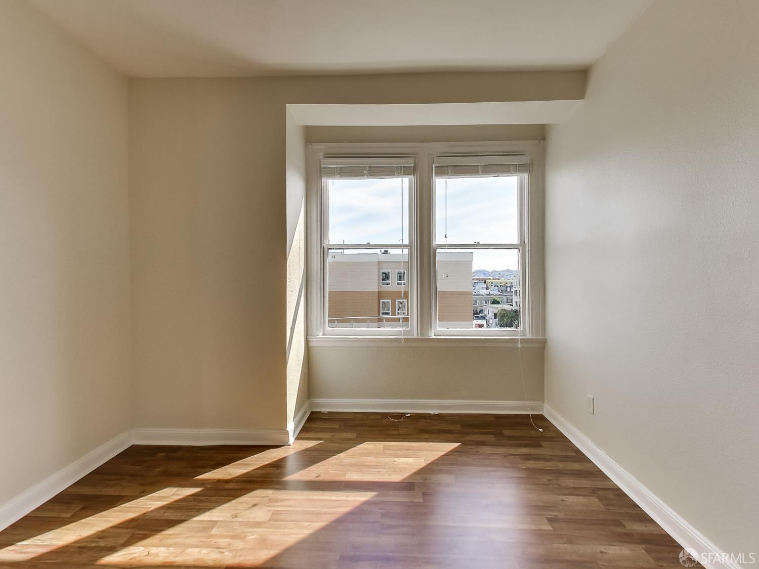 Detail Gallery Image 14 of 16 For 135 8th St, San Francisco,  CA 94130 - – Beds | – Baths
