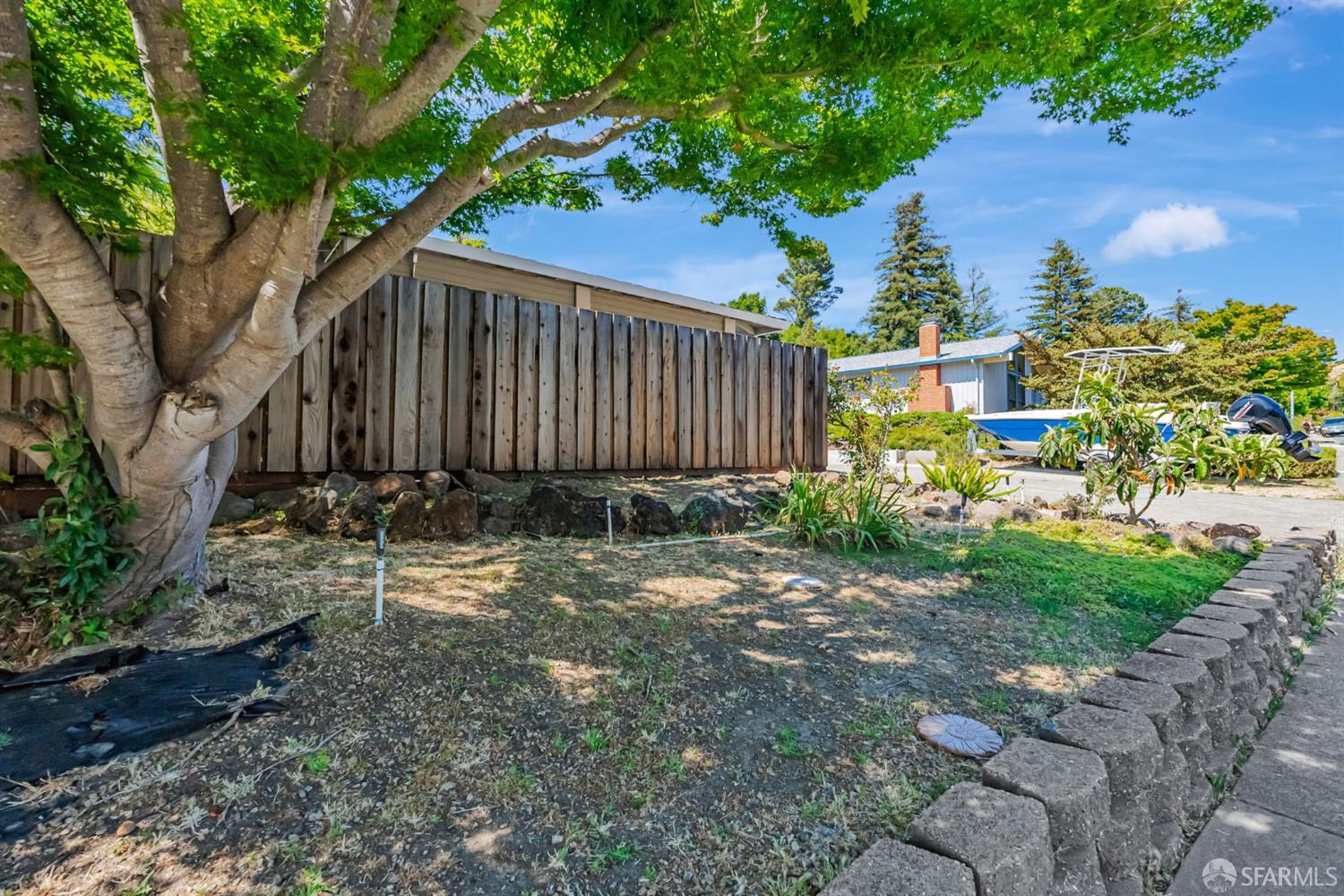 Detail Gallery Image 36 of 36 For 2675 Simas Ave, Pinole,  CA 94564 - 3 Beds | 2 Baths
