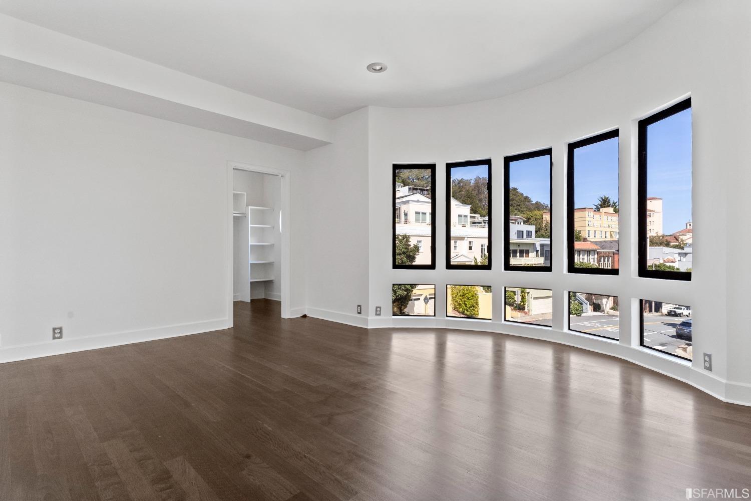 Detail Gallery Image 34 of 60 For 4 Museum Way, San Francisco,  CA 94114 - 2 Beds | 2 Baths