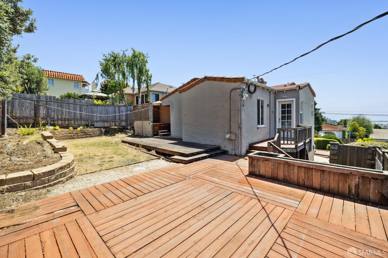 Detail Gallery Image 55 of 67 For 756 Balra Dr, El Cerrito,  CA 94530 - 2 Beds | 2 Baths