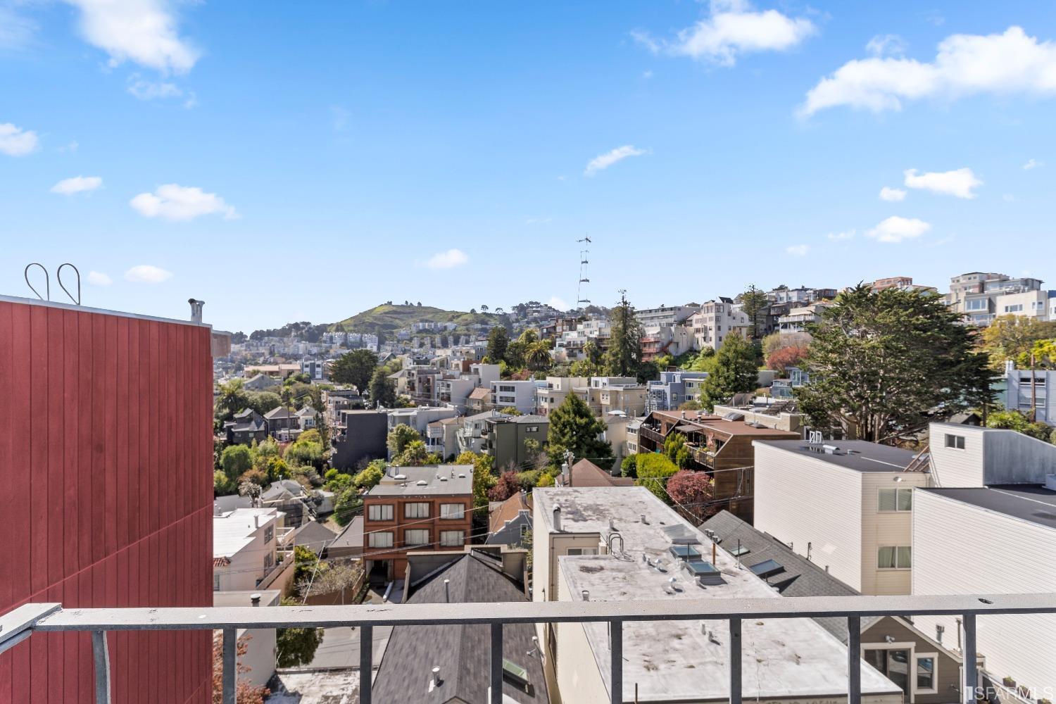 Detail Gallery Image 29 of 60 For 4 Museum Way, San Francisco,  CA 94114 - 2 Beds | 2 Baths