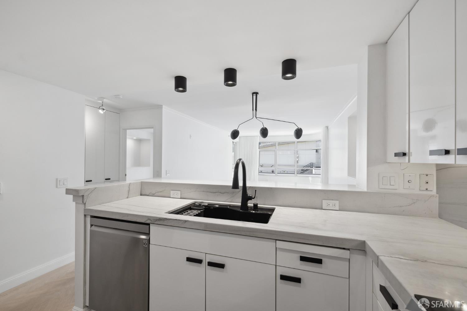 Detail Gallery Image 6 of 51 For 403 Main St #717,  San Francisco,  CA 94105 - 1 Beds | 1 Baths