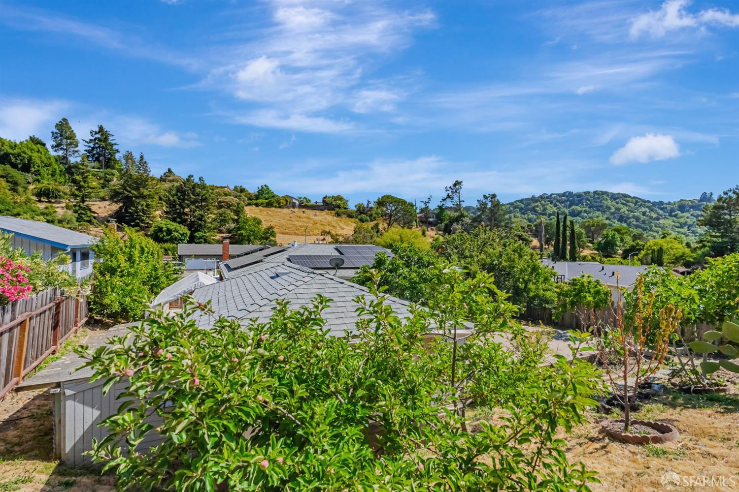 Detail Gallery Image 35 of 36 For 2675 Simas Ave, Pinole,  CA 94564 - 3 Beds | 2 Baths