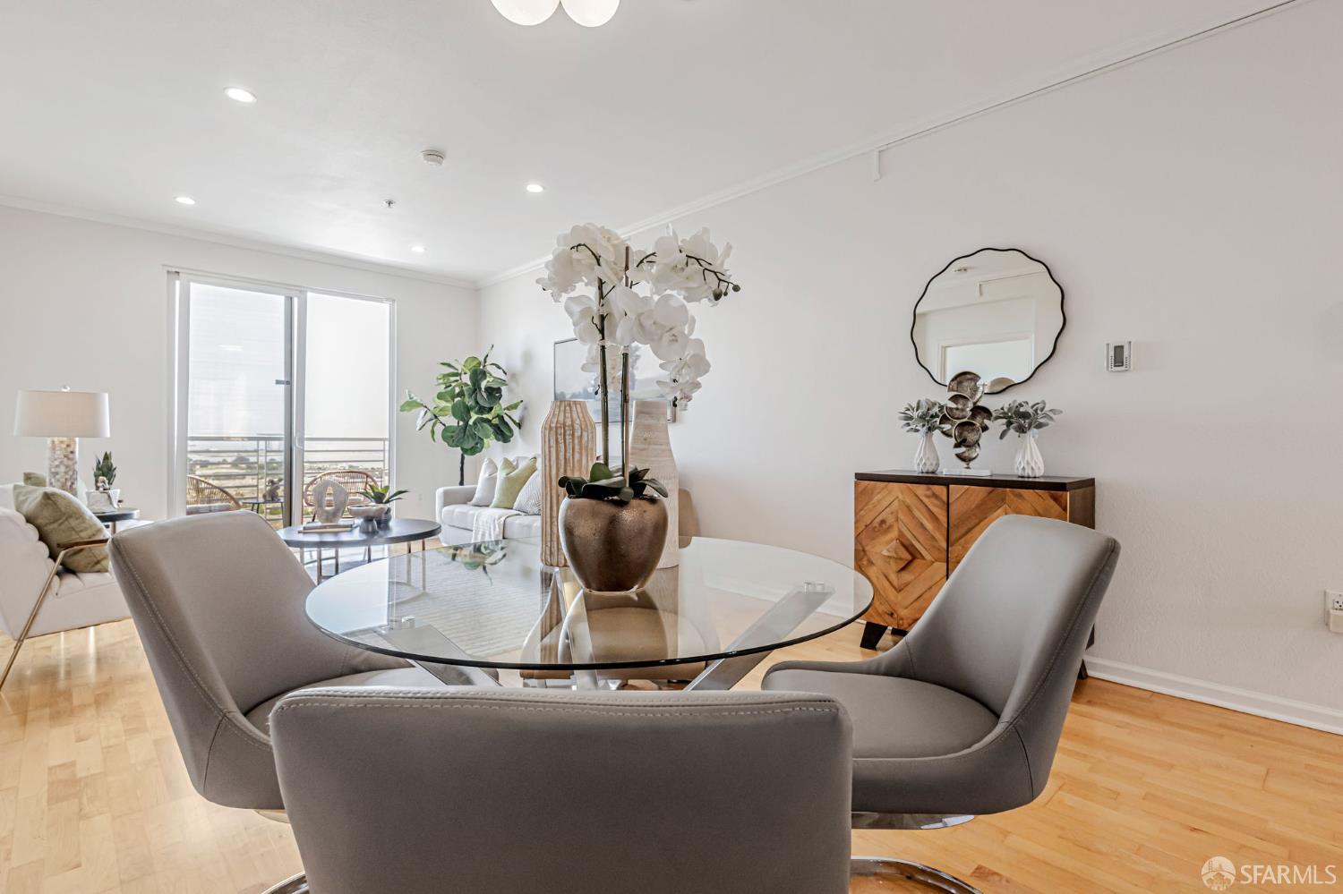 Detail Gallery Image 9 of 36 For 501 Crescent Way #5407,  San Francisco,  CA 94134 - 2 Beds | 2 Baths