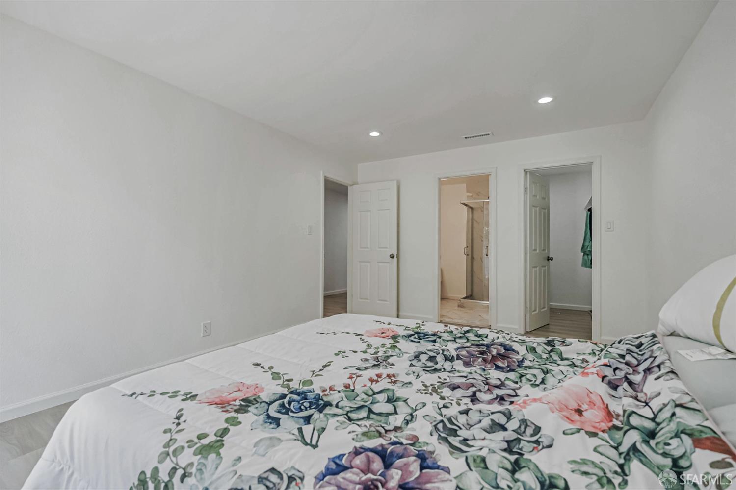 Detail Gallery Image 16 of 36 For 2675 Simas Ave, Pinole,  CA 94564 - 3 Beds | 2 Baths