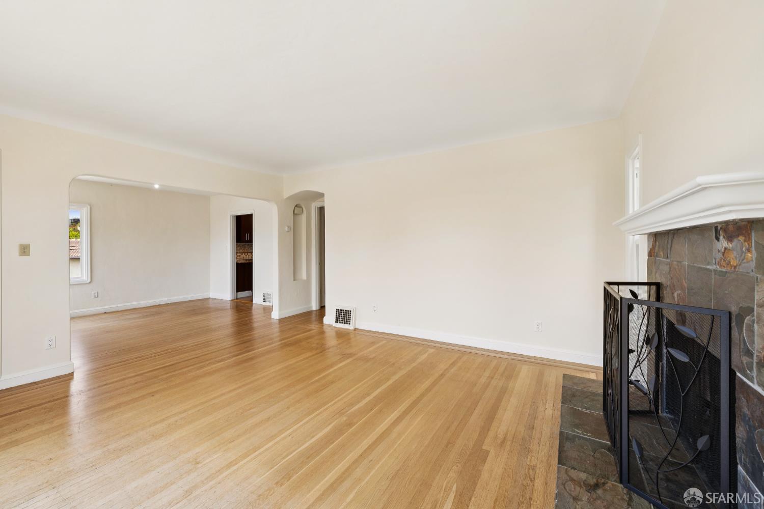 Detail Gallery Image 19 of 67 For 756 Balra Dr, El Cerrito,  CA 94530 - 2 Beds | 2 Baths