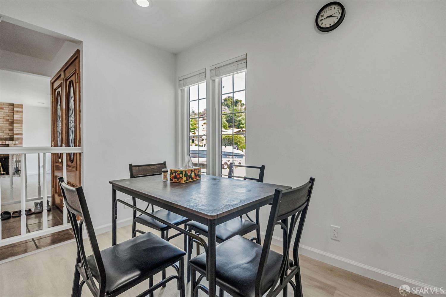 Detail Gallery Image 13 of 36 For 2675 Simas Ave, Pinole,  CA 94564 - 3 Beds | 2 Baths