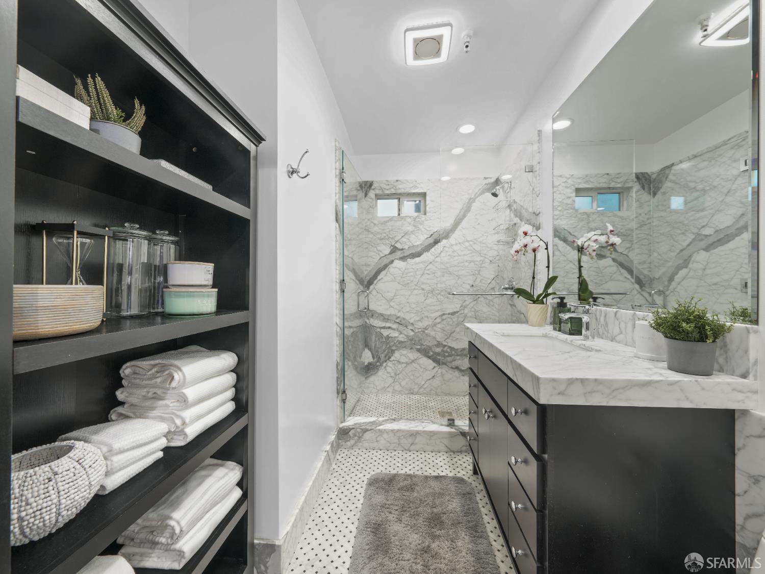 Photo #6: 425050923 Listing 