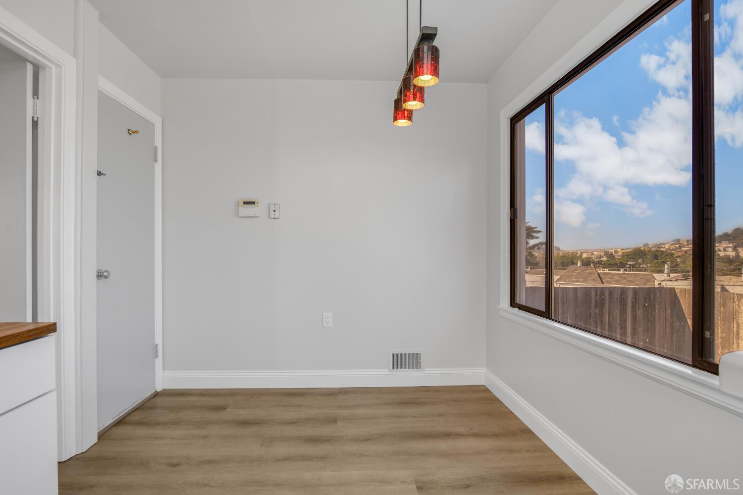 Detail Gallery Image 17 of 32 For 17 Lapham Way, San Francisco,  CA 94112 - 2 Beds | 1 Baths