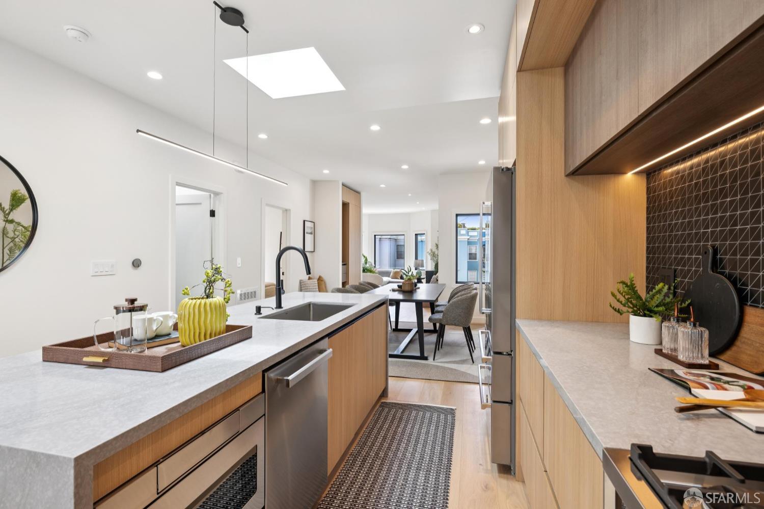 Detail Gallery Image 35 of 91 For 738 Athens St, San Francisco,  CA 94112 - 3 Beds | 3 Baths