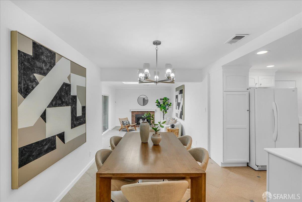 Detail Gallery Image 15 of 59 For 2083 Seacliff Dr, Milpitas,  CA 95035 - 4 Beds | 2 Baths