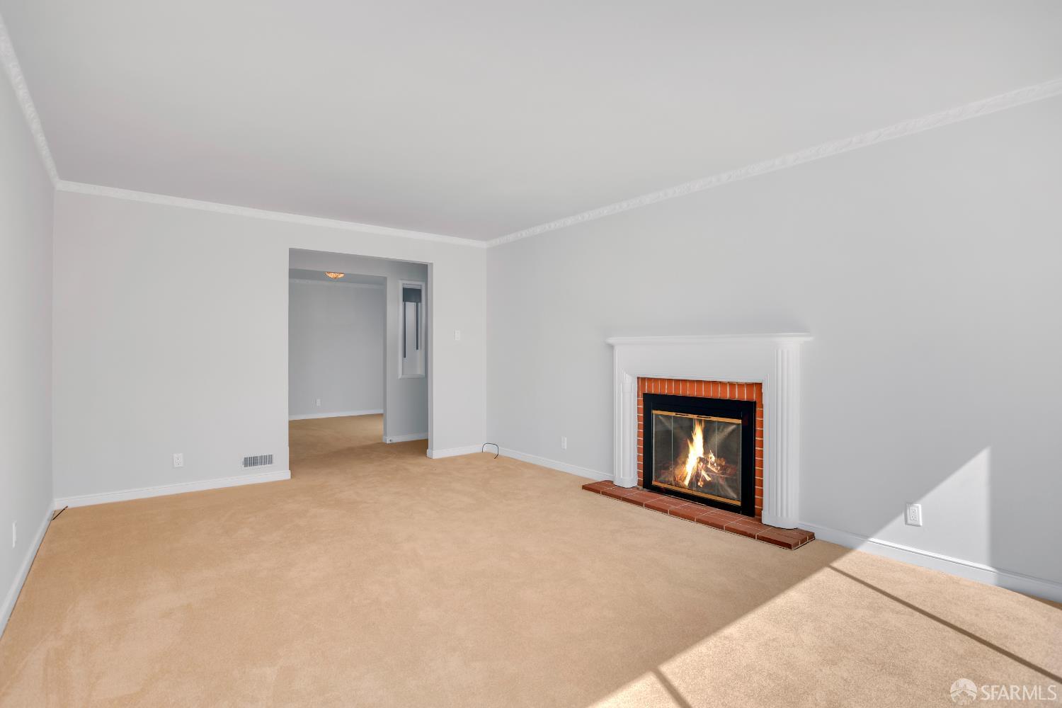 Detail Gallery Image 8 of 32 For 17 Lapham Way, San Francisco,  CA 94112 - 2 Beds | 1 Baths