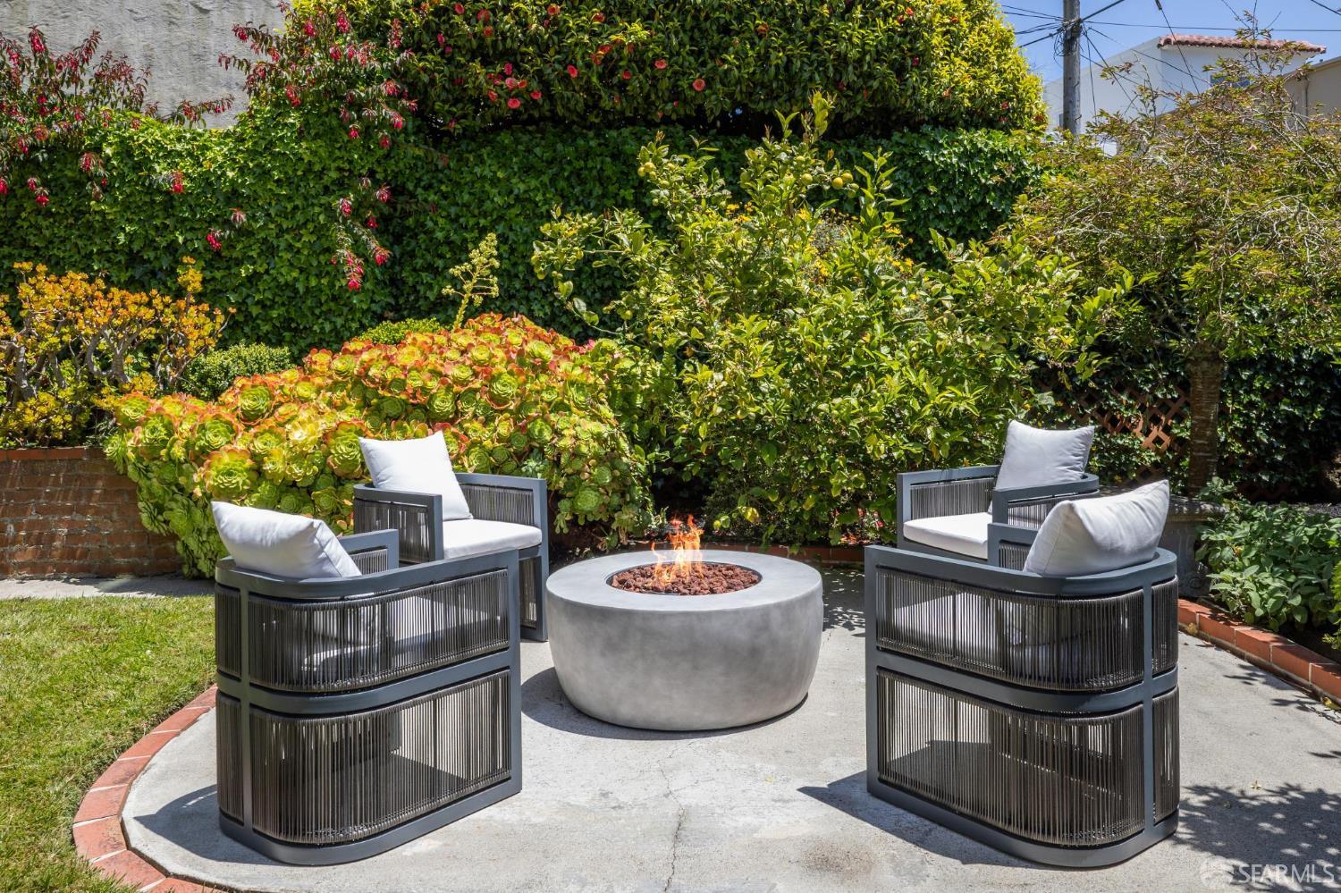 Detail Gallery Image 47 of 71 For 850 Darien Way, San Francisco,  CA 94127 - 5 Beds | 5/1 Baths