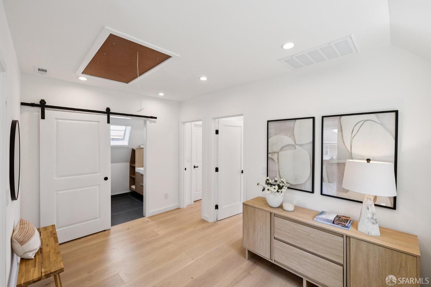 Detail Gallery Image 65 of 83 For 331 London St, San Francisco,  CA 94112 - 4 Beds | 3/1 Baths