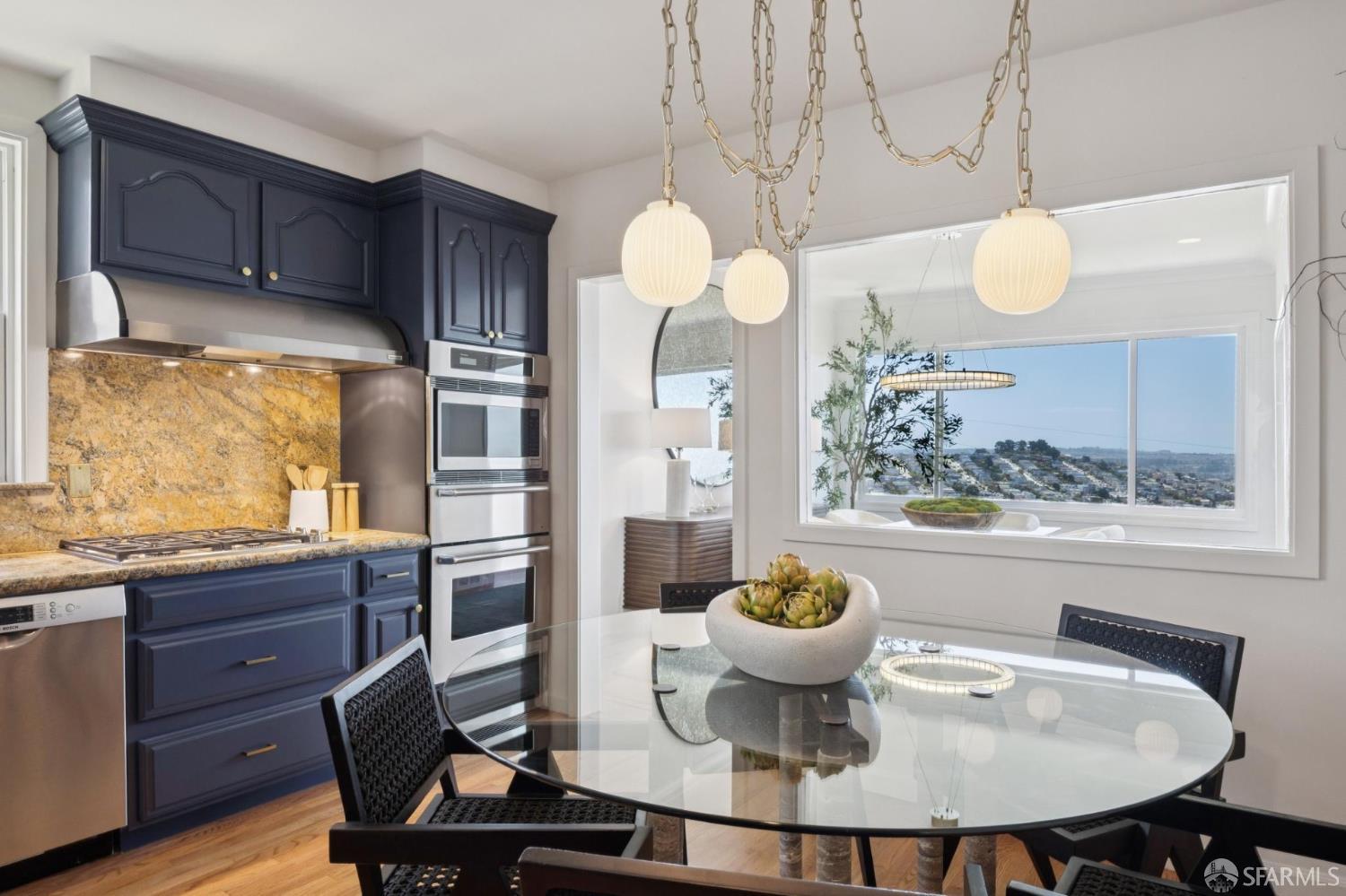 Detail Gallery Image 15 of 71 For 850 Darien Way, San Francisco,  CA 94127 - 5 Beds | 5/1 Baths