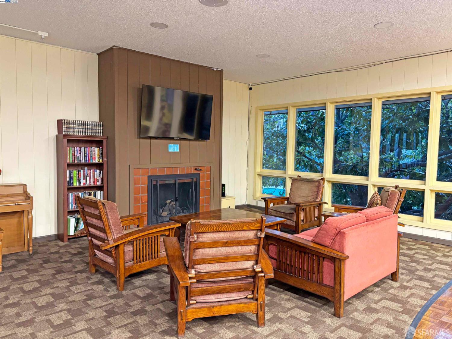 Detail Gallery Image 56 of 58 For 3256 Shelter Creek Ln, San Bruno,  CA 94066 - 1 Beds | 1 Baths