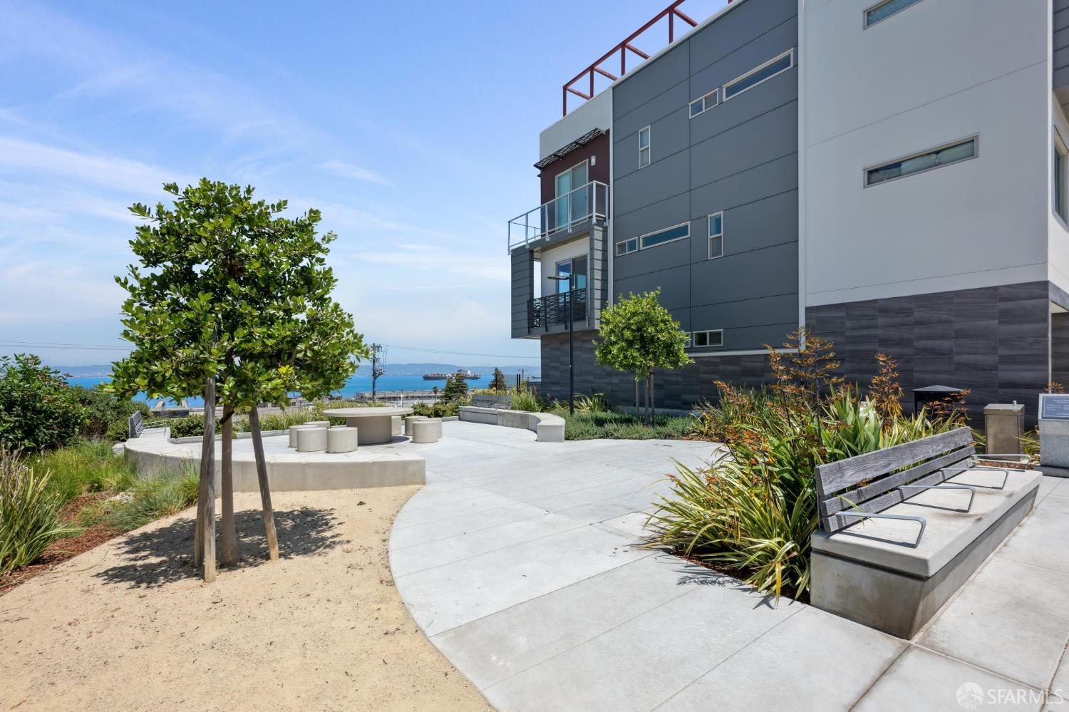 Photo #61: 425050589 Listing: Photo #61