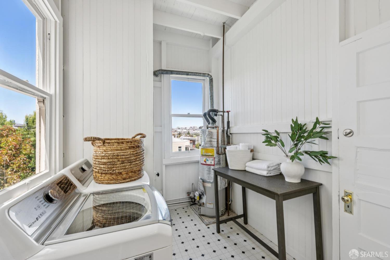 Detail Gallery Image 31 of 52 For 1524 Mcallister St, San Francisco,  CA 94115 - 3 Beds | 1/1 Baths