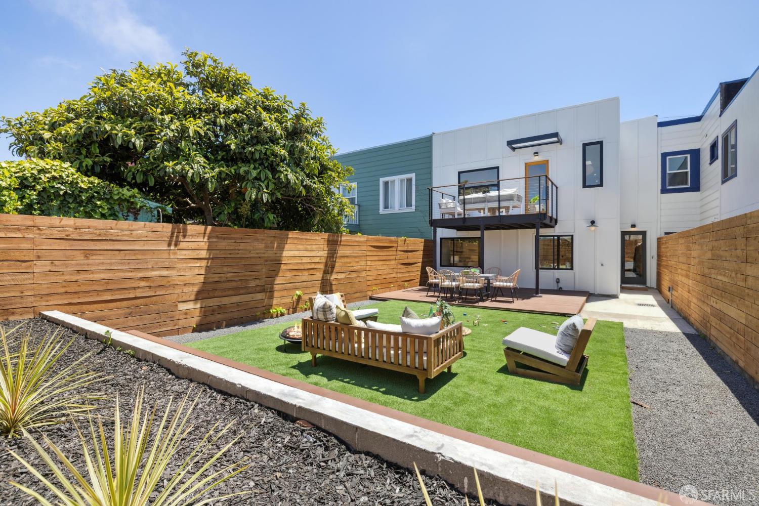 Detail Gallery Image 9 of 91 For 738 Athens St, San Francisco,  CA 94112 - 3 Beds | 3 Baths