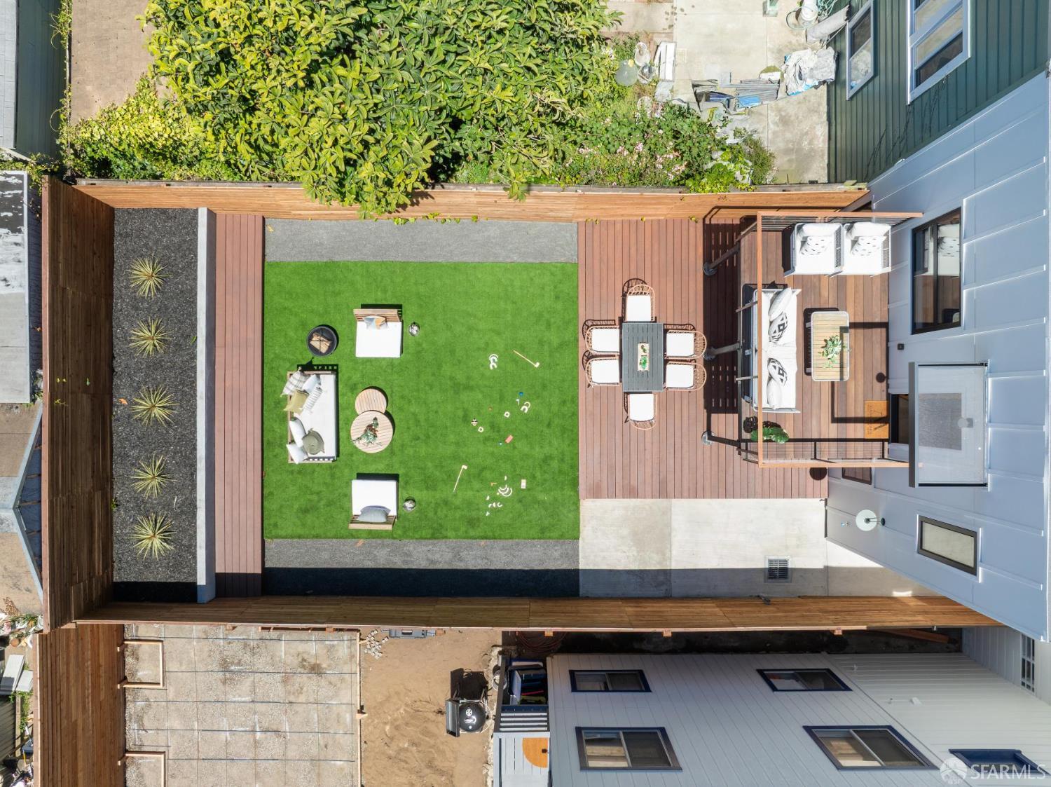 Detail Gallery Image 8 of 91 For 738 Athens St, San Francisco,  CA 94112 - 3 Beds | 3 Baths