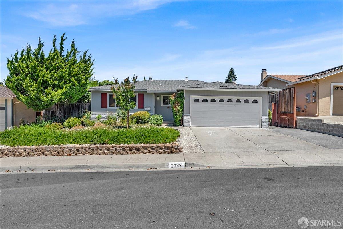 Detail Gallery Image 8 of 59 For 2083 Seacliff Dr, Milpitas,  CA 95035 - 4 Beds | 2 Baths