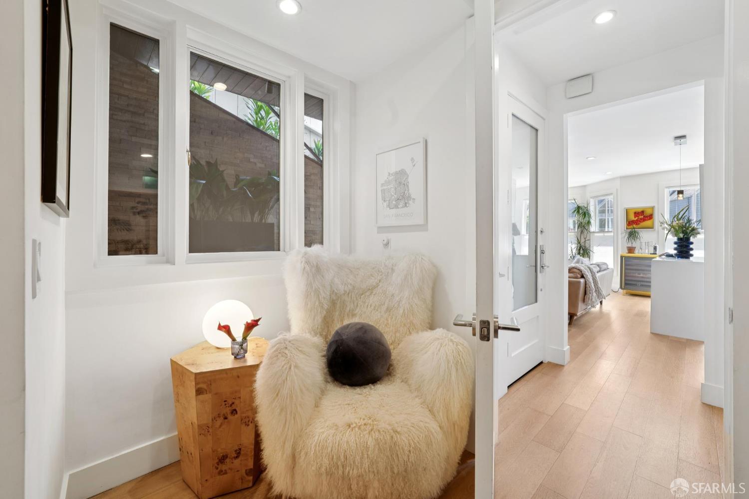 Detail Gallery Image 14 of 37 For 392 Corbett Ave, San Francisco,  CA 94114 - 1 Beds | 1/1 Baths