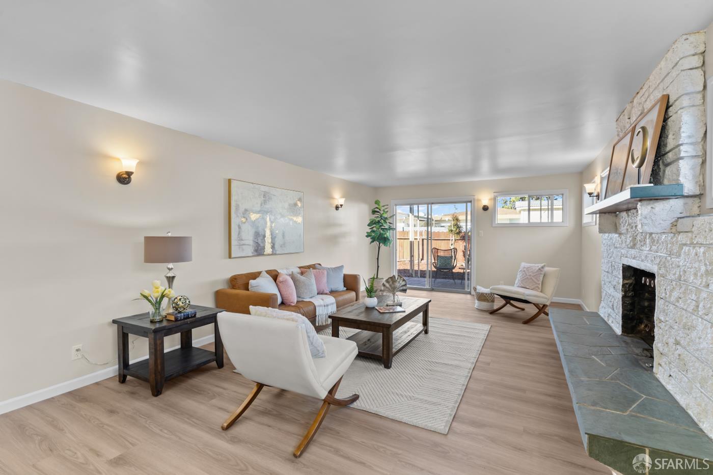 Detail Gallery Image 13 of 41 For 2078 Fairbanks St, San Leandro,  CA 94577 - 4 Beds | 2 Baths