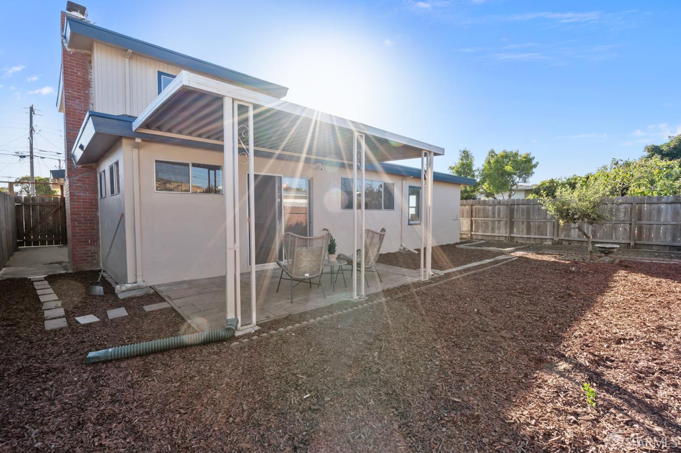 Detail Gallery Image 40 of 41 For 2078 Fairbanks St, San Leandro,  CA 94577 - 4 Beds | 2 Baths