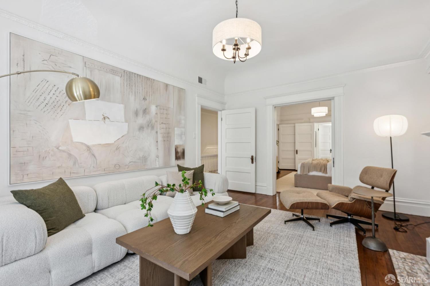 Detail Gallery Image 5 of 52 For 1524 Mcallister St, San Francisco,  CA 94115 - 3 Beds | 1/1 Baths
