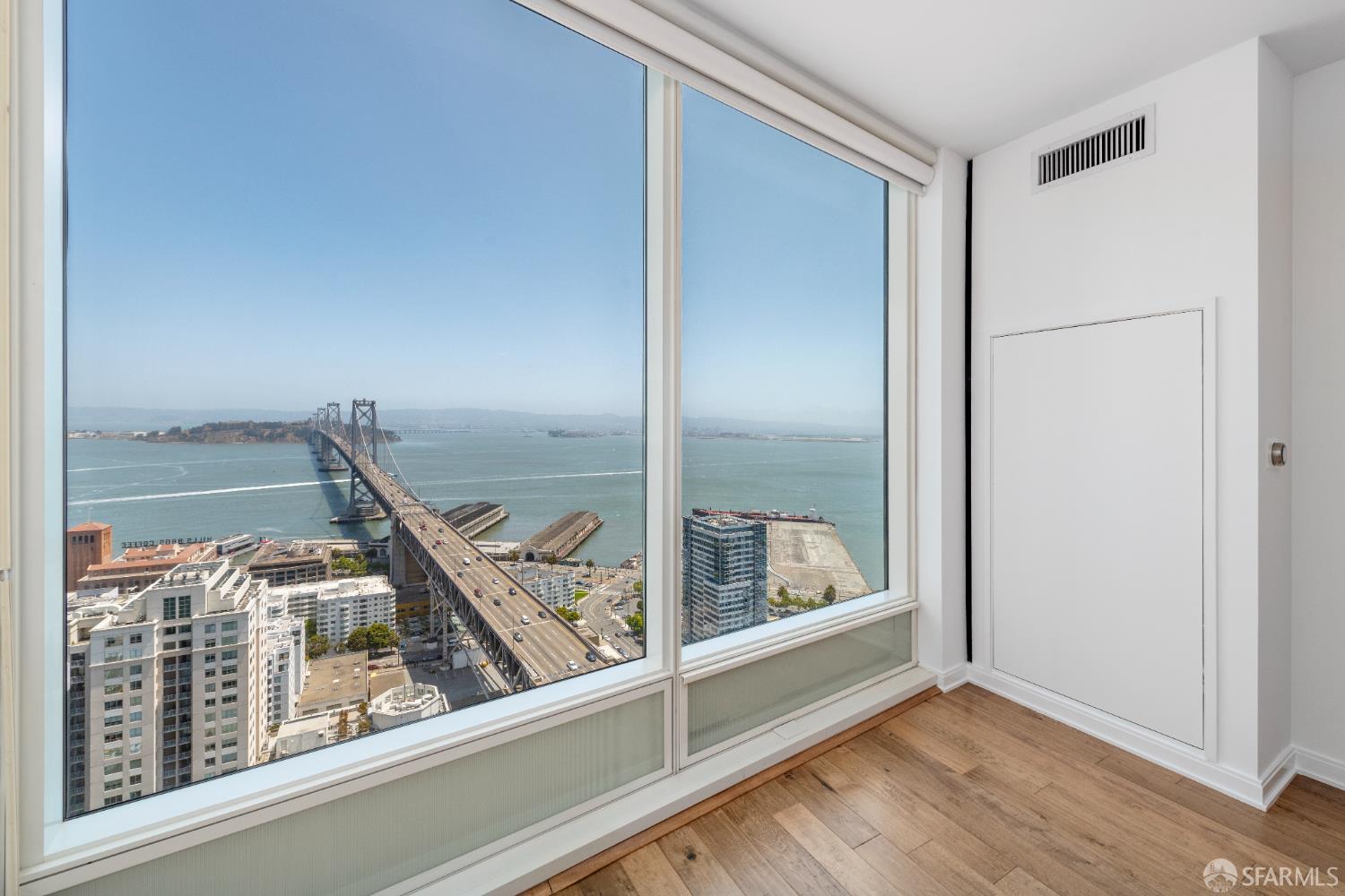 Detail Gallery Image 6 of 48 For 425 1st St #3301,  San Francisco,  CA 94105 - 1 Beds | 1 Baths
