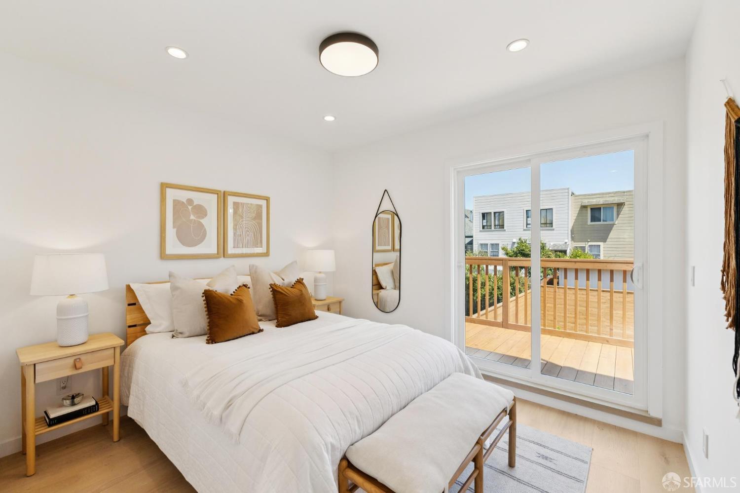 Detail Gallery Image 59 of 83 For 331 London St, San Francisco,  CA 94112 - 4 Beds | 3/1 Baths