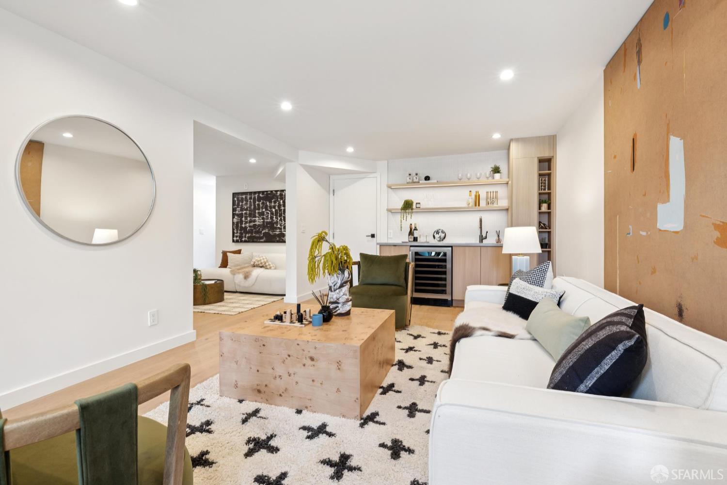 Detail Gallery Image 7 of 91 For 738 Athens St, San Francisco,  CA 94112 - 3 Beds | 3 Baths