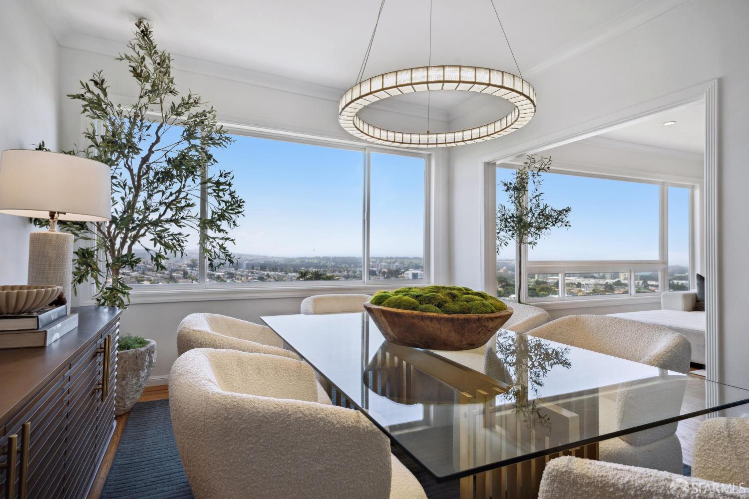 Detail Gallery Image 12 of 71 For 850 Darien Way, San Francisco,  CA 94127 - 5 Beds | 5/1 Baths