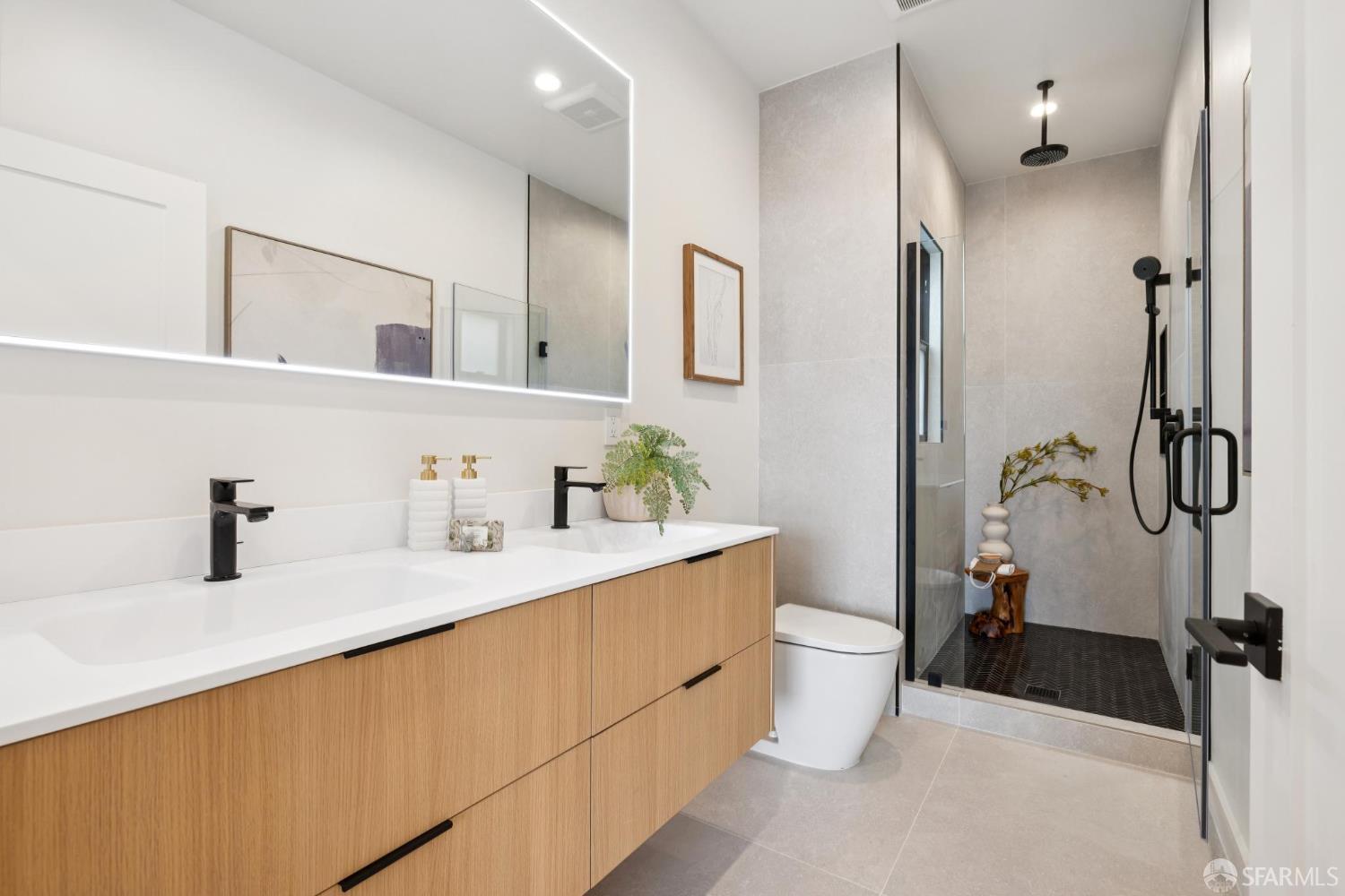 Detail Gallery Image 39 of 91 For 738 Athens St, San Francisco,  CA 94112 - 3 Beds | 3 Baths