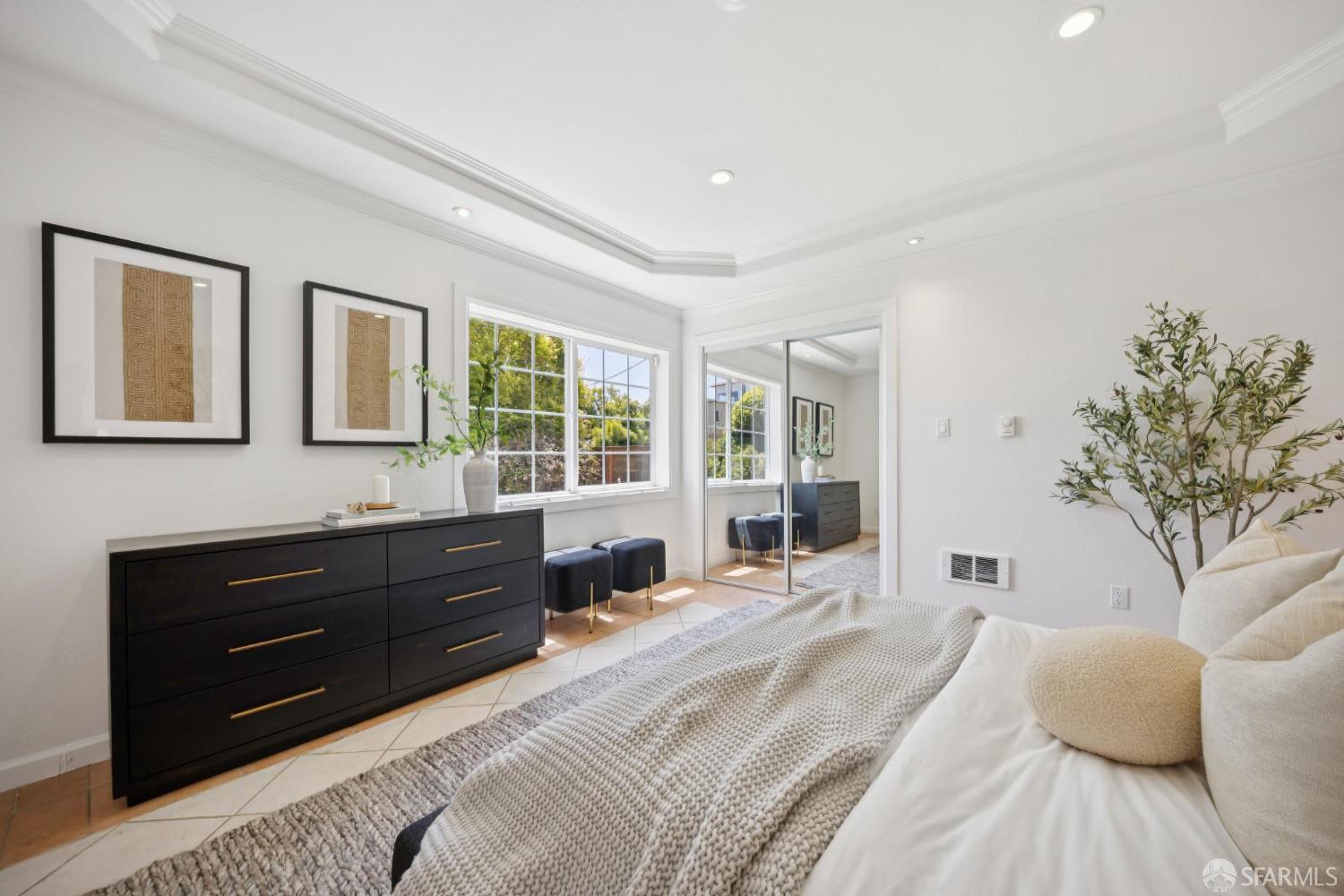 Detail Gallery Image 58 of 71 For 850 Darien Way, San Francisco,  CA 94127 - 5 Beds | 5/1 Baths