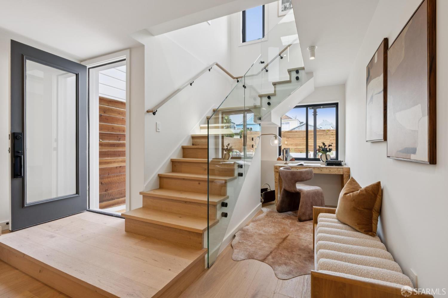 Detail Gallery Image 6 of 91 For 738 Athens St, San Francisco,  CA 94112 - 3 Beds | 3 Baths