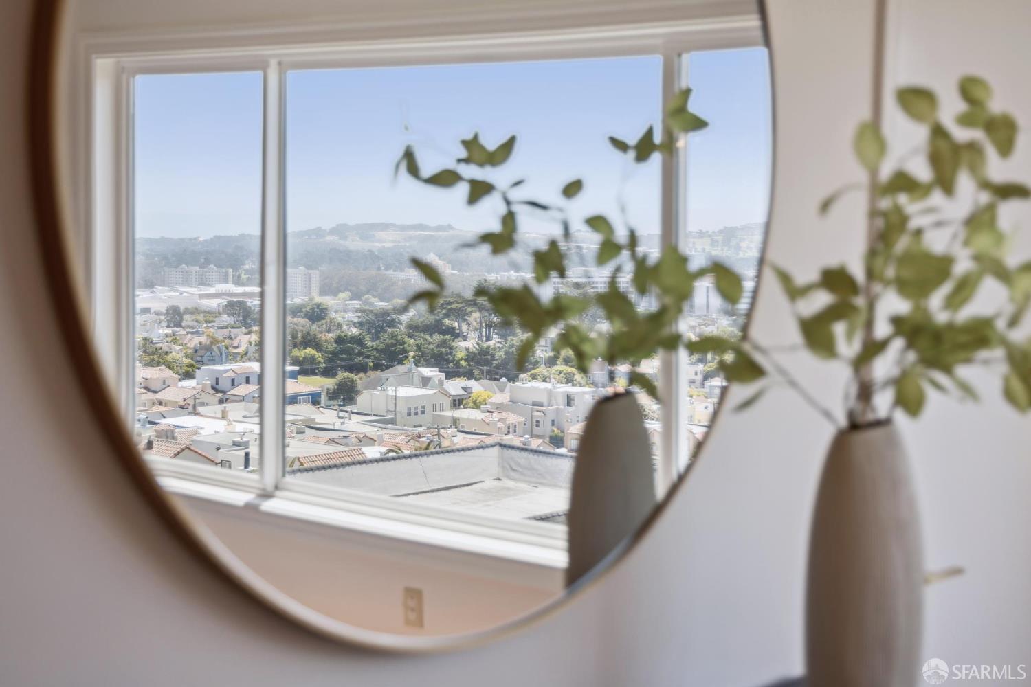 Detail Gallery Image 23 of 71 For 850 Darien Way, San Francisco,  CA 94127 - 5 Beds | 5/1 Baths