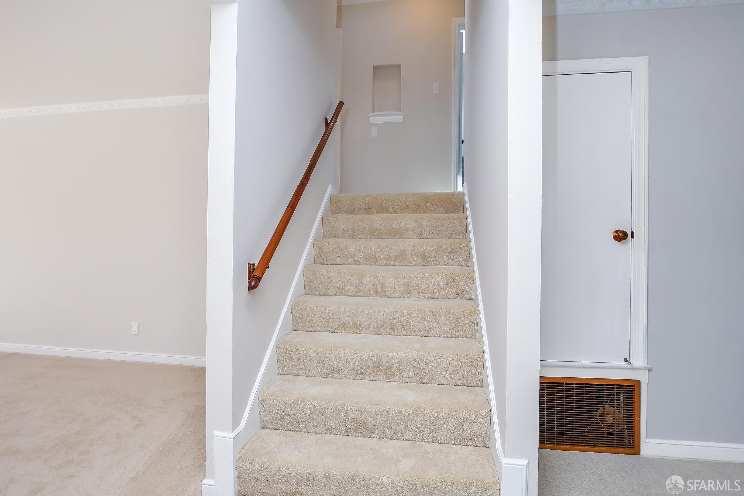 Detail Gallery Image 18 of 32 For 17 Lapham Way, San Francisco,  CA 94112 - 2 Beds | 1 Baths